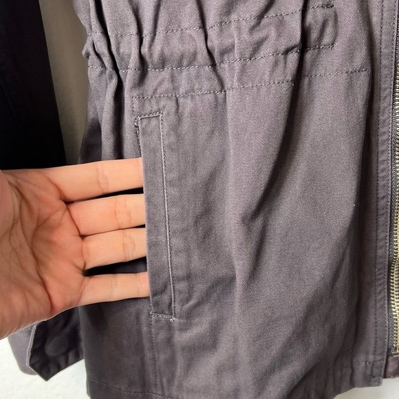 Skies Are Blue Grey XS Zip Up Jacket With Pockets Brand New - Picture 6 of 7